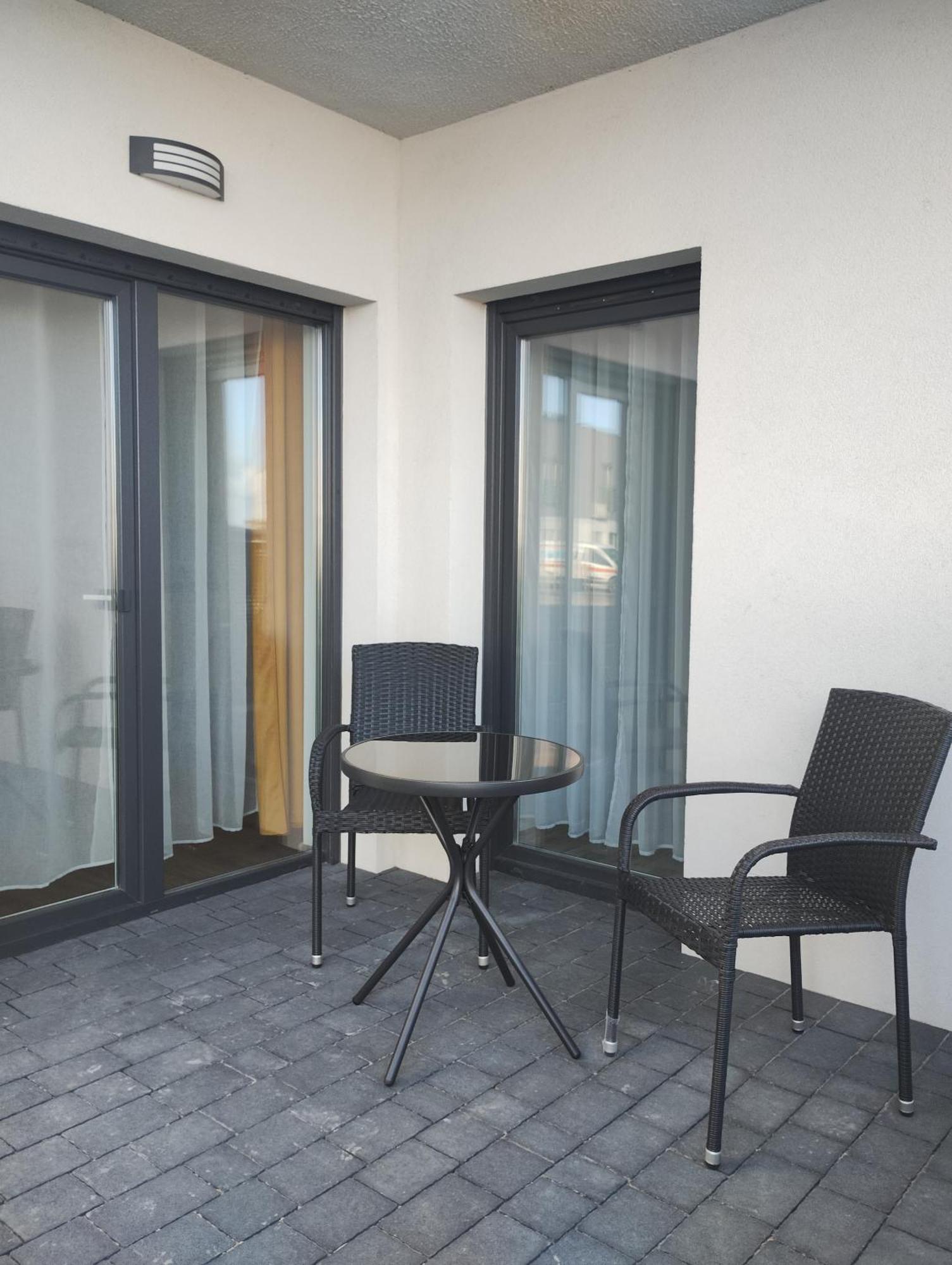 Apartament Sunset Leszno Leszno  Eksteriør billede