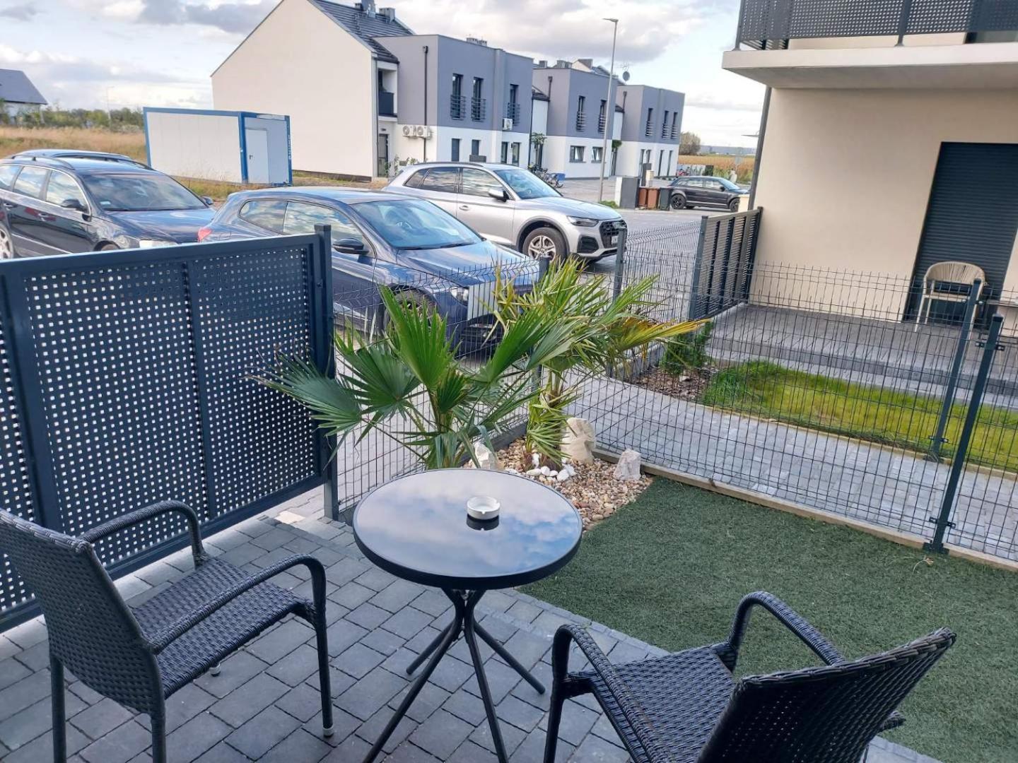 Apartament Sunset Leszno Leszno  Eksteriør billede